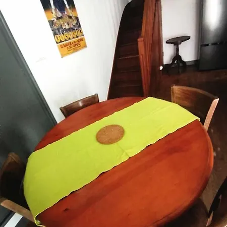 Maisonnette T2, Rue Calme A Deux Pas Du Vieux Port Apartment *